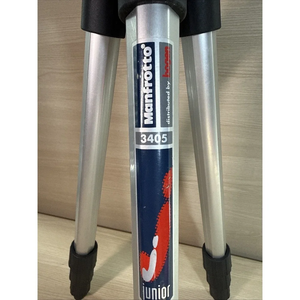 Manfrotto (Italy) Bogen 3405‎ Junior Tripod with Quick Release Head